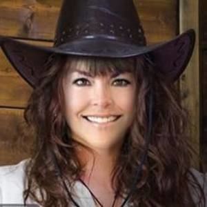 Meet your Posher, Joyce